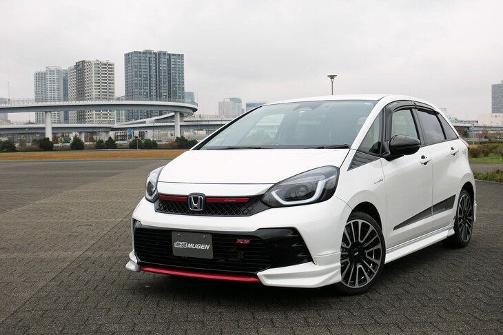ホンダ・フィットe：HEV RS 無限パーツ装着車（エクステリア）