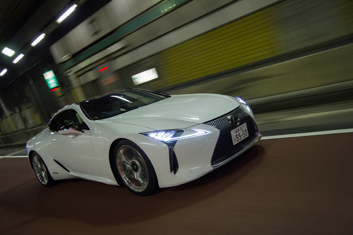 レクサスLC500h“Lパッケージ”