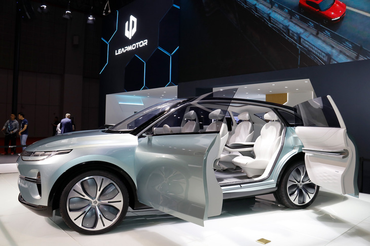 以下3点は、2019年上海ショーにおけるリープモーターの展示から。これはSUVのコンセプトモデル「C-more（シーモア）」。