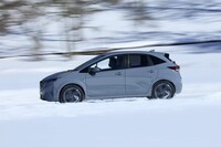 「e-POWER」の4WD車は駆動輪が4つというだけでなく、回生ブレーキにも4輪を使えるところがメリットだ。