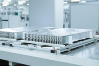 BYDのEVに採用されているリン酸鉄リチウムイオンバッテリー。安全性の高さが特徴とされており、発表会では「クギを刺しても発火しない」というデモンストレーションの映像が流された。