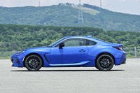 200台の限定販売　「スバルBRZ」の10周年記念モデルが登場の画像
