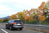 ボディーカラーは全10色。テスト車には有償色の「ミネラル・グレー」が用いられていた。