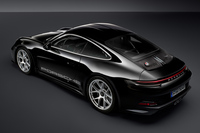 「ポルシェ911」の60周年記念限定車「911 S/T」が登場　「GT3」ベースの超軽量モデルの画像