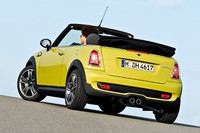 新しいMINIに、オープンモデルが登場！の画像