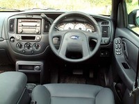 フォード・エスケープ V6 3000XLT「イエローエスケープ」（4AT）【ブリーフテスト】の画像