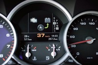 ポルシェ・カイエンHV(4WD/6AT)【海外試乗記】の画像