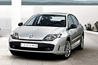 ルノー・ラグナの高性能版「GT」がデビュー【ジュネーブショー08】の画像