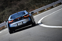 BMW i8（4WD/6AT）【試乗記】の画像