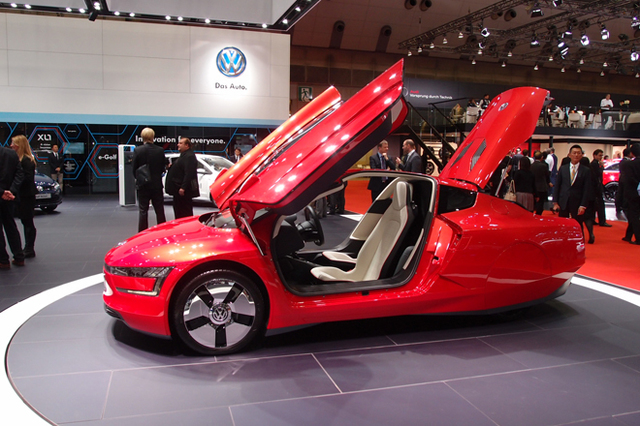 フォルクスワーゲンは“脅威のエコカー”を出展【東京モーターショー2013