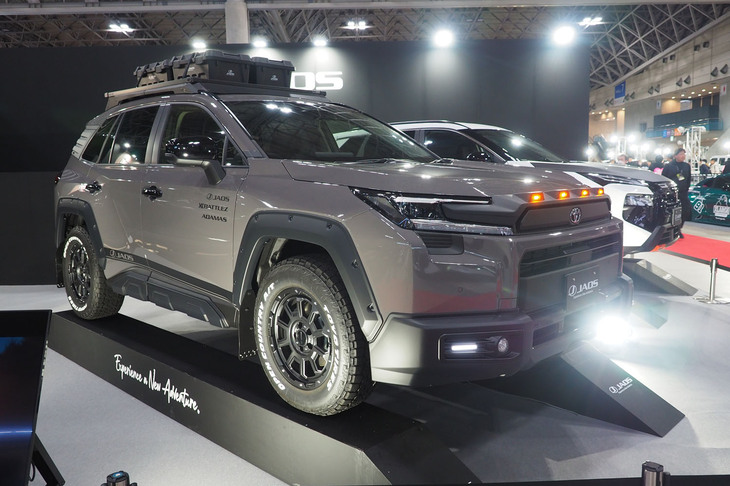 トヨタRAV4アドベンチャー JAOSスタイル