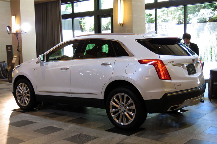キャデラックXT5クロスオーバー（エクステリア）