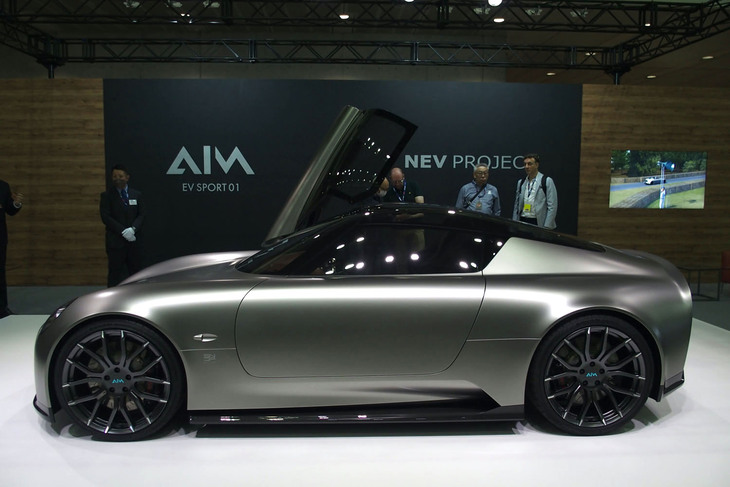 AIM EV SPORT 01／エイム