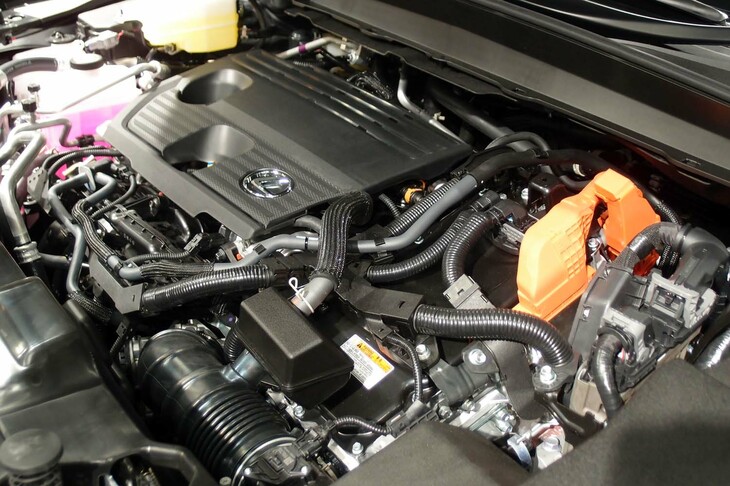 レクサスRX450h＋“バージョンL”（パワーユニット）