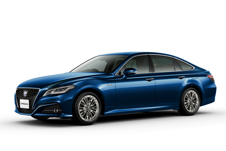 デザインについては、スポーティーな「RS」系と、その他のグレードとで分けられている。写真は“非RS系”の「3.5 Gエグゼクティブ」。新型クラウンの最上級グレードである。