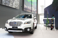 SAJのオフィシャルカーにレガシィアウトバック