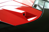 新型「コルベット」では、フロント&リアカーブビューパーキングカメラやデジタルルームミラーが標準装備となる。