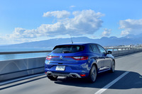 ルノー・スポールがシャシーチューニングを担当した「メガーヌGT」。専用のサスペンションやアンチロールバーなどが備わる。