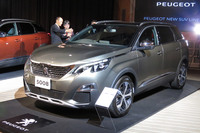 「プジョー5008 BlueHDi」