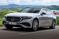 E200ステーションワゴン スポーツ ナイトエディション（ISG）