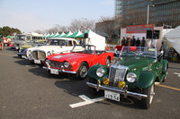 コンクールデレガンスの入賞車。手前から1954年「MG-TF」、63年「トライアンフTR-4」、72年「ローバー3.5リッター（P5）」……などなど。