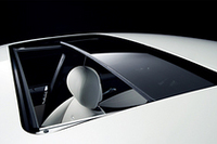 「メルセデス・ベンツ CLSクラス」に眩しい白の特別仕様車の画像