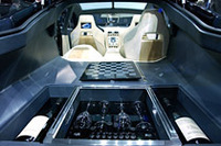 2006年のデトロイトで発表された「ラピード」