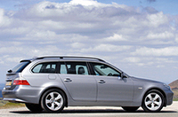 BMWの新型「5シリーズワゴン」発売の画像