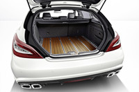 メルセデスのハイパフォーマンスワゴン登場の画像