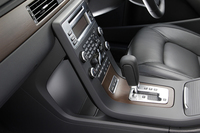 ボルボV70 3.2SE（FF/6AT）／T-6TE（4WD/6AT）【試乗記】の画像