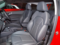 小さな高級車、「アウディA1」が登場の画像