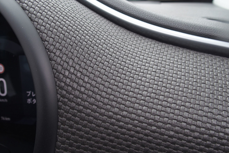 フィアット500eオープン（ダッシュボード）