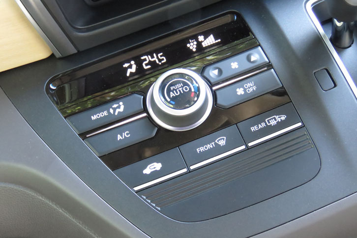 ホンダ・フリードGホンダセンシング（センタークラスター）