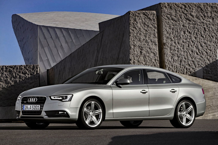 A5スポーツバック（初代）