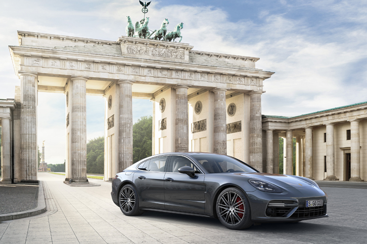 ポルシェ・パナメーラ