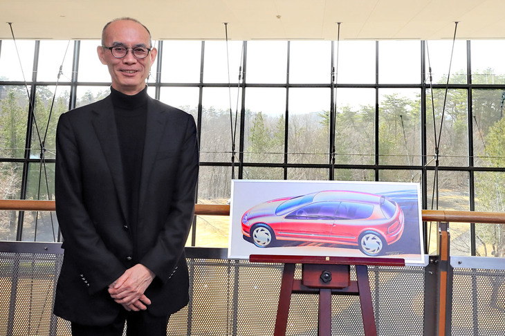 1983年入社で、「シビック」を含む多数の車両のエクステリアデザインを手がけてきた大蔵智之氏。会場には、氏の手になる貴重な5代目「シビック」のスケッチも展示されていた。