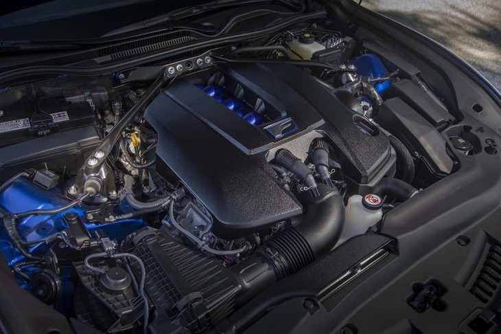 5リッターV8自然吸気エンジンは、今回の改良によって出力を向上。最高出力479ps、最大トルク535Nmを発生させる。このスペックは「トラックエディション」でも同一。