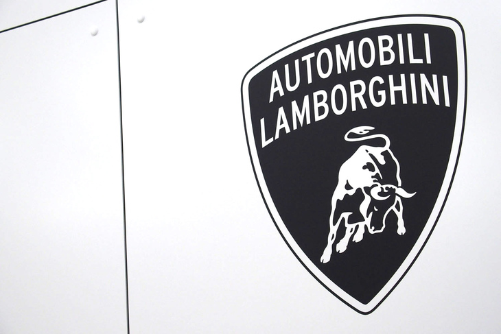 「ウラカンSTOタイムチェイサー_111100」発表会場の様子。