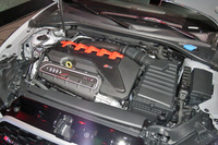 最高出力400psを発生する、「RS 3セダン」の直列5気筒ターボエンジン。