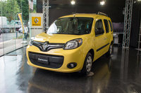 デザインを一新した「ルノー・カングー」発表