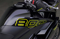 トライアンフが新型アドベンチャーバイク「タイガースポーツ800」を発表の画像