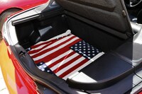 この種の車形としては広大なラゲッジスペースも、ビーノさんのお気に入りである。