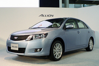 「トヨタ・アリオン」
