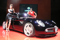 「アルファ8Cコンペティツィオーネ」日本初お披露目、2200万円超の画像