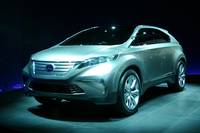 レクサスブランドはこれからもハイブリッドを武器に勝負する【会場リポート】の画像