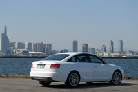 アウディS6（4WD/6AT）【ブリーフテスト】の画像