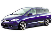 こちらも来春リリースを控える、新しくなった「プレマシー」の「サウンド＆ビジュアルカスタマイズ」仕様。