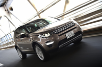 動力性能は0-100km/h加速が8.2秒で、最高速は199km/h（欧州仕様の場合）。