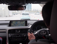 ITS Connectを搭載した「レクサスRX」の車内から。