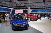 フォルクスワーゲンの主役はPHEVのティグアン【東京モーターショー2015】の画像